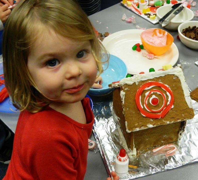 Gingerbread house decorating 