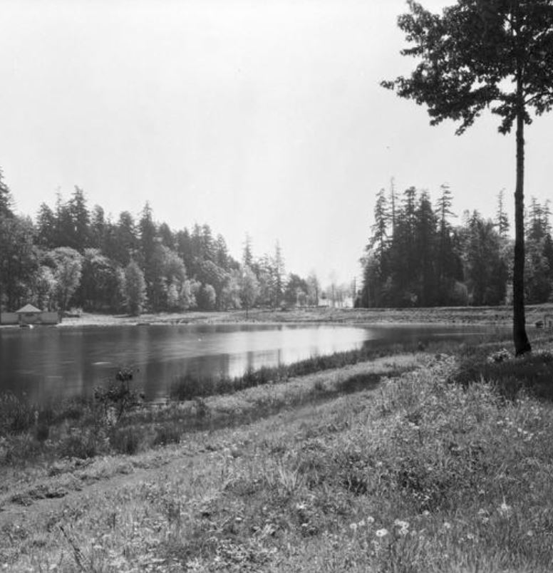 Isthmus at Seward Park, 1926 (Seattle Municipal Archives)