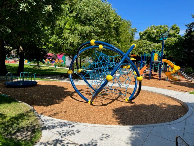 Seattle Parks and Recreation Opens Renovated Spruce St. Mini Park
